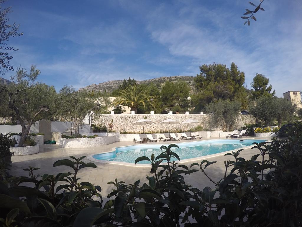 Charming Puglia Villa Simone Monte Sant'Angelo Ruang foto
